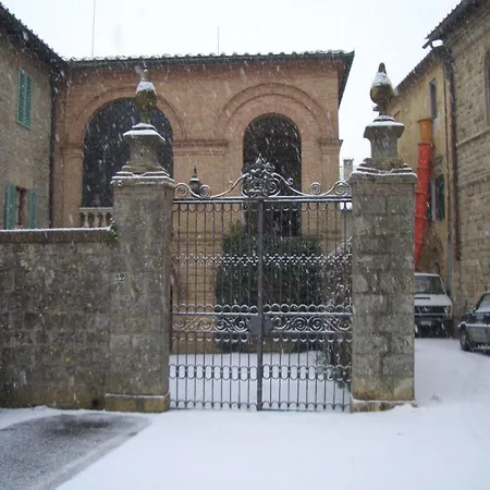 Castello Di Hotel 4*