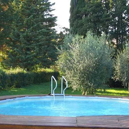 Castello Di Hotell 4*