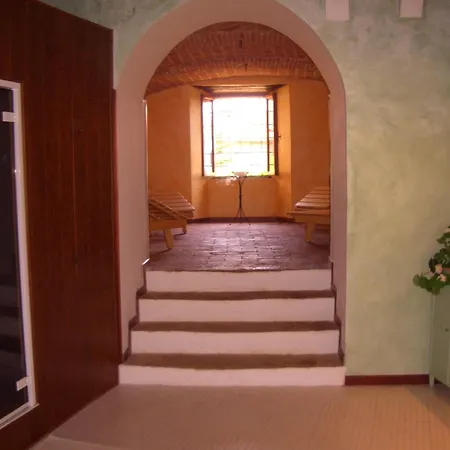 Otel Castello Di 4*