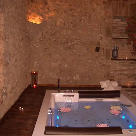 Otel Castello Di 4*