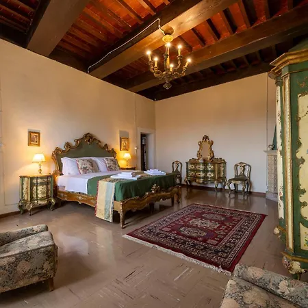 Castello Di Hotel